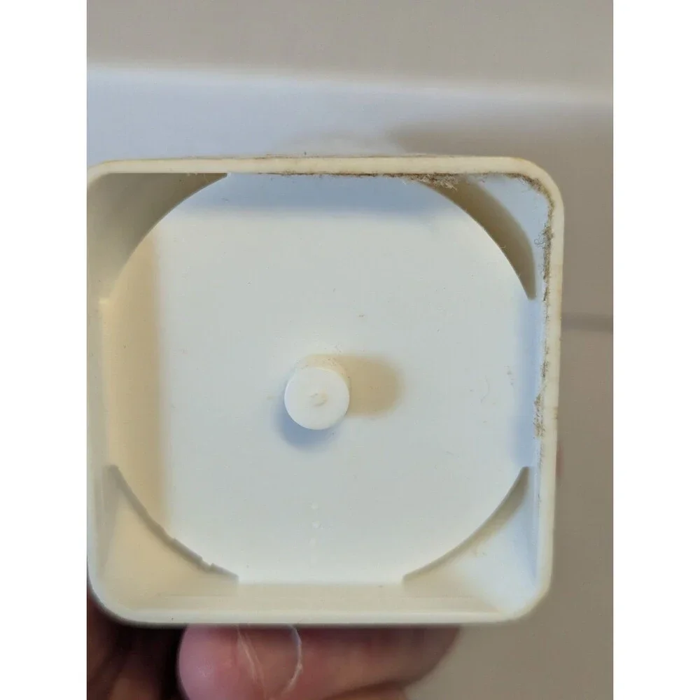 Vintage Q-tip Pop-Up Dispenser Plastic Rare- No Top 6